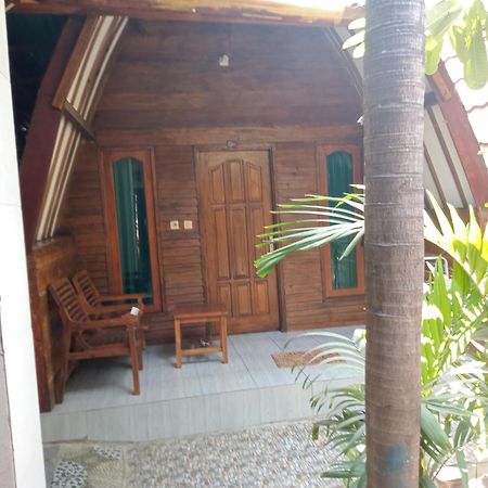 Mirna Homestay Gili Air Exteriör bild