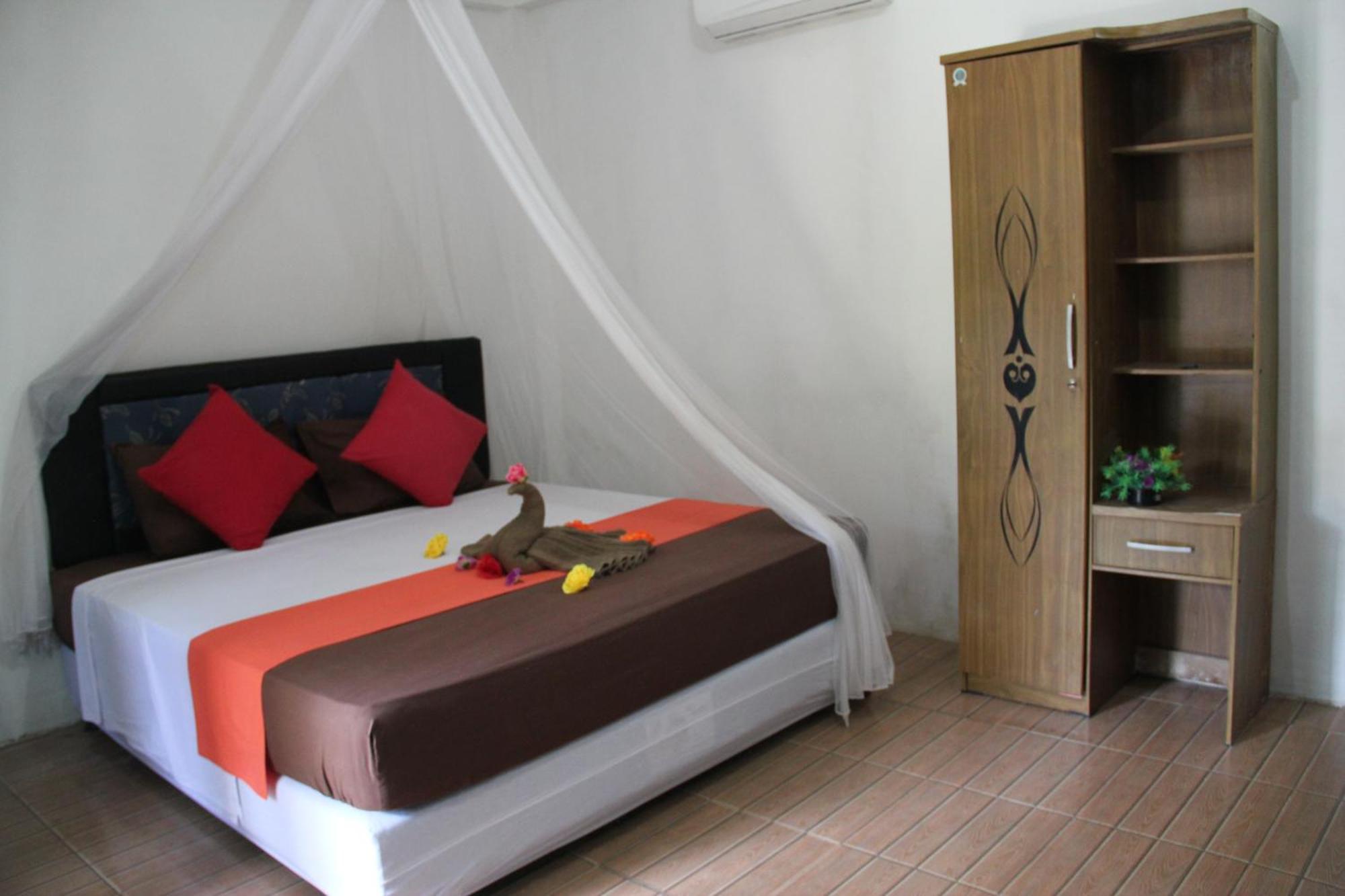 Mirna Homestay Gili Air Exteriör bild