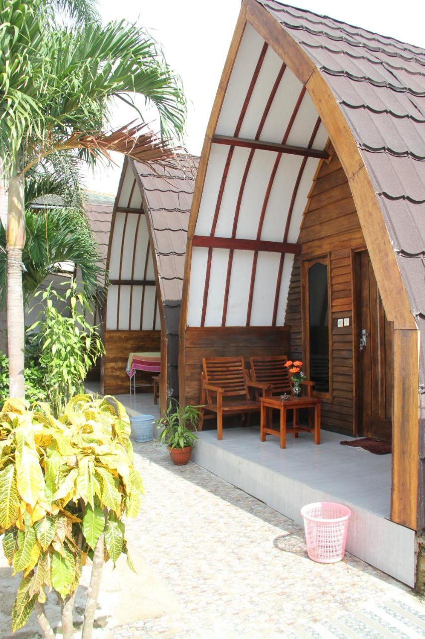 Mirna Homestay Gili Air Exteriör bild