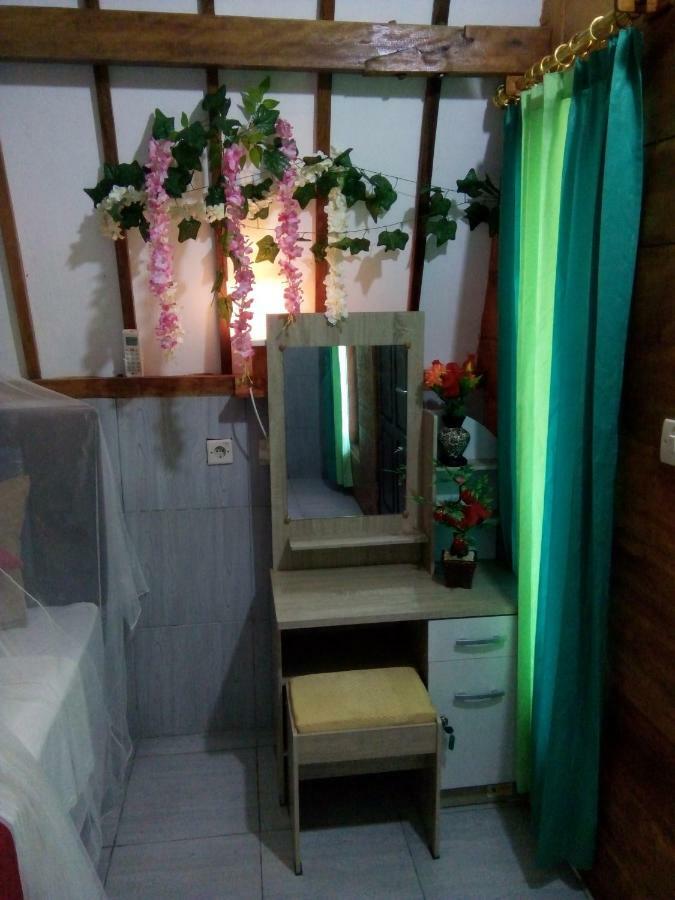 Mirna Homestay Gili Air Exteriör bild